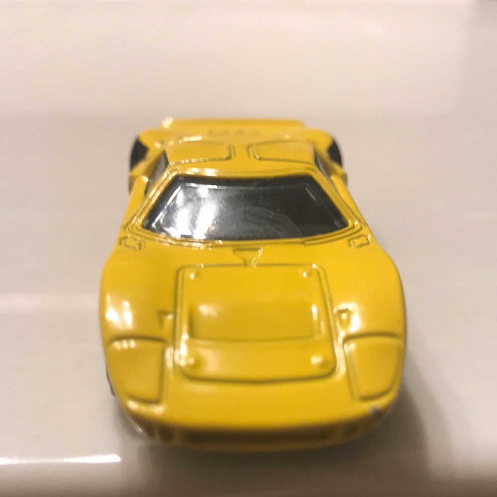 Matchbox 1964 Ford GT40 candy bar sugar daddy race car Made in 2014